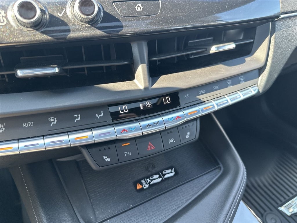 2022 Cadillac CT4 Luxury