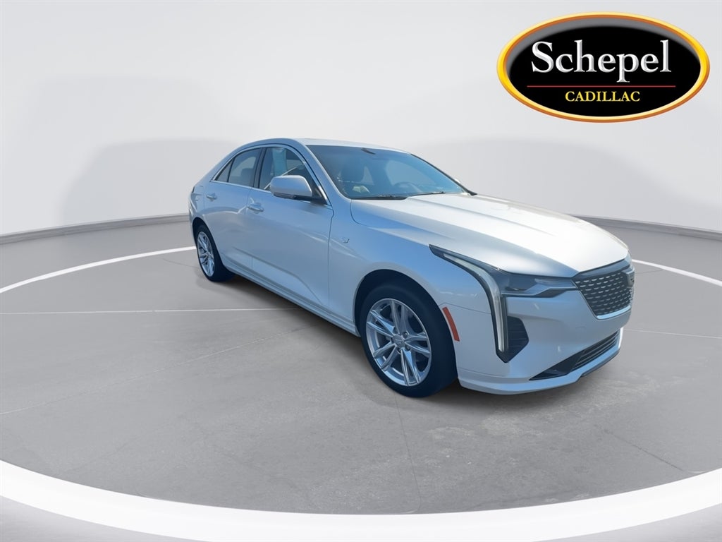 2022 Cadillac CT4 Luxury