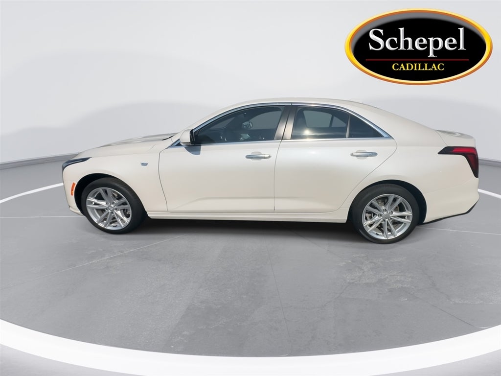 2022 Cadillac CT4 Luxury