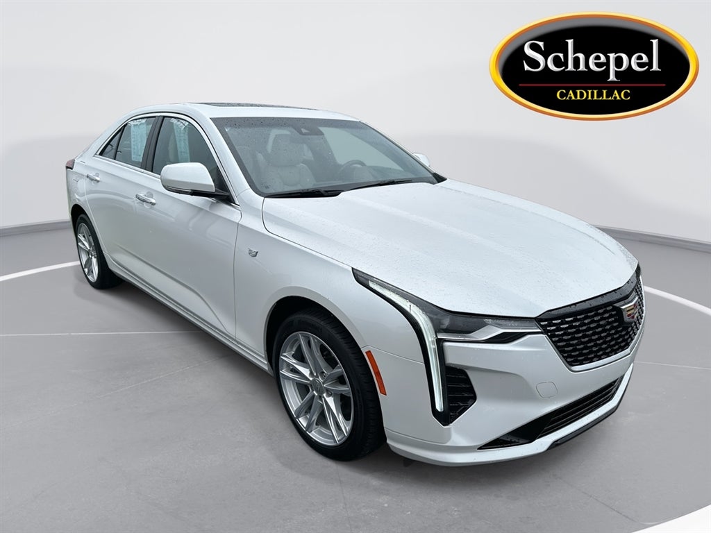 2023 Cadillac CT4 Luxury