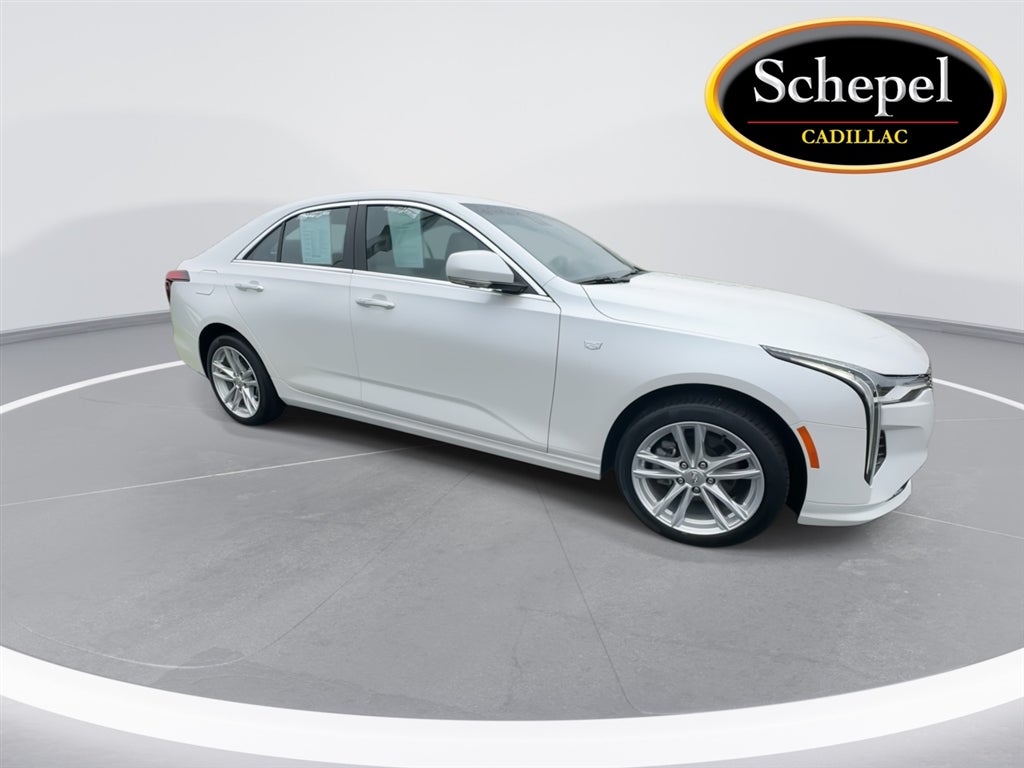 2023 Cadillac CT4 Luxury