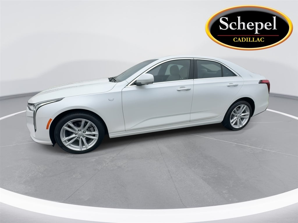 2023 Cadillac CT4 Luxury