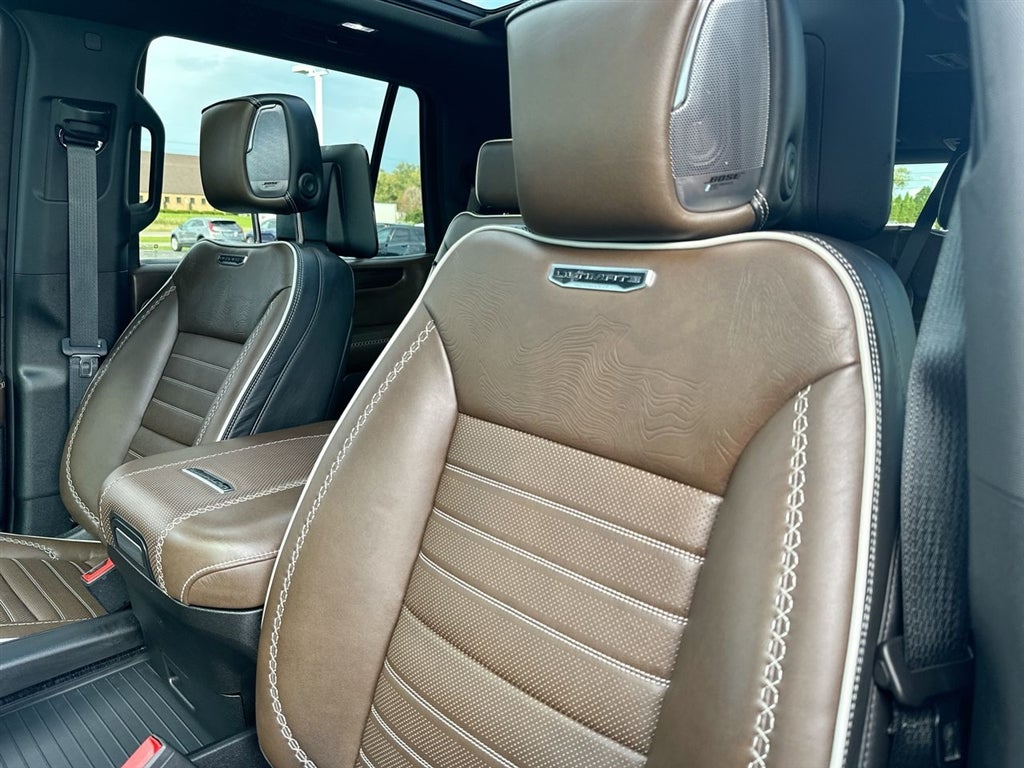 2025 GMC Yukon Denali Ultimate