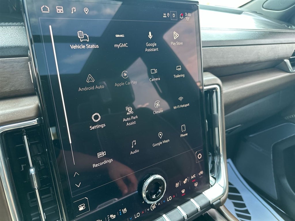2025 GMC Yukon Denali Ultimate