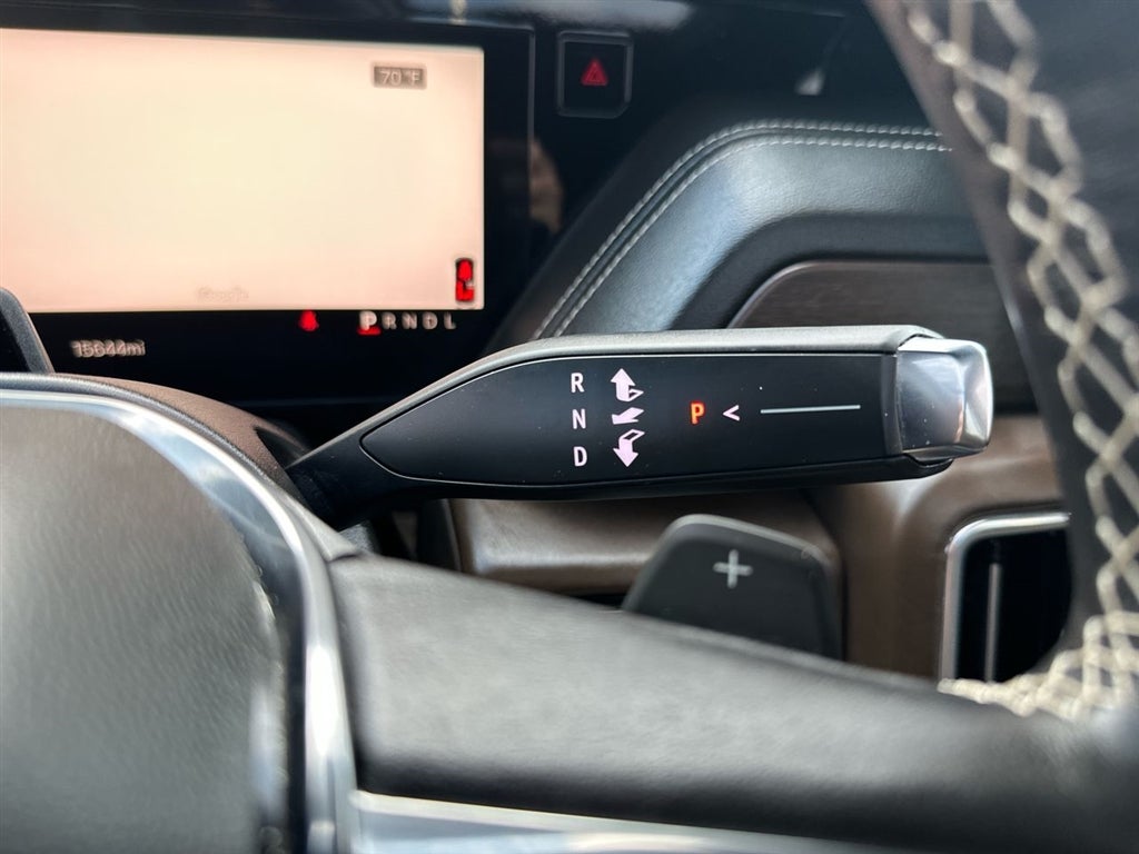 2025 GMC Yukon Denali Ultimate