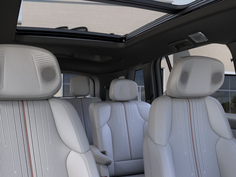 2027 Cadillac VISTIQ Luxury