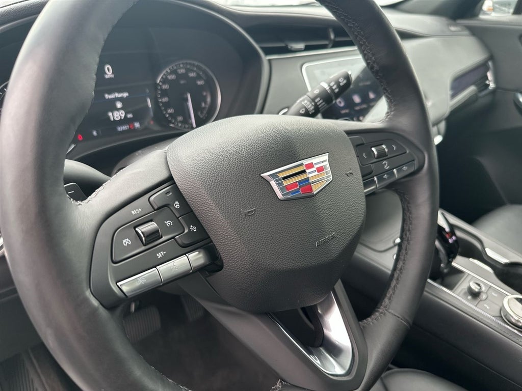2023 Cadillac XT4 AWD Luxury
