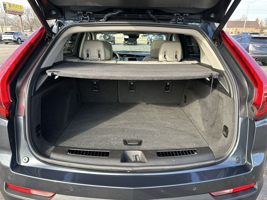 2019 Cadillac XT4 FWD Premium Luxury