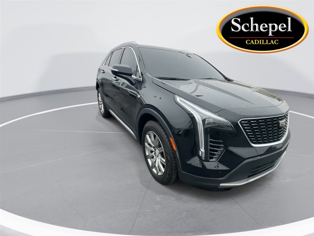 2021 Cadillac XT4 Premium Luxury