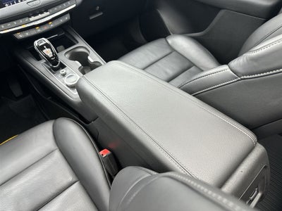 2021 Cadillac XT4 Premium Luxury