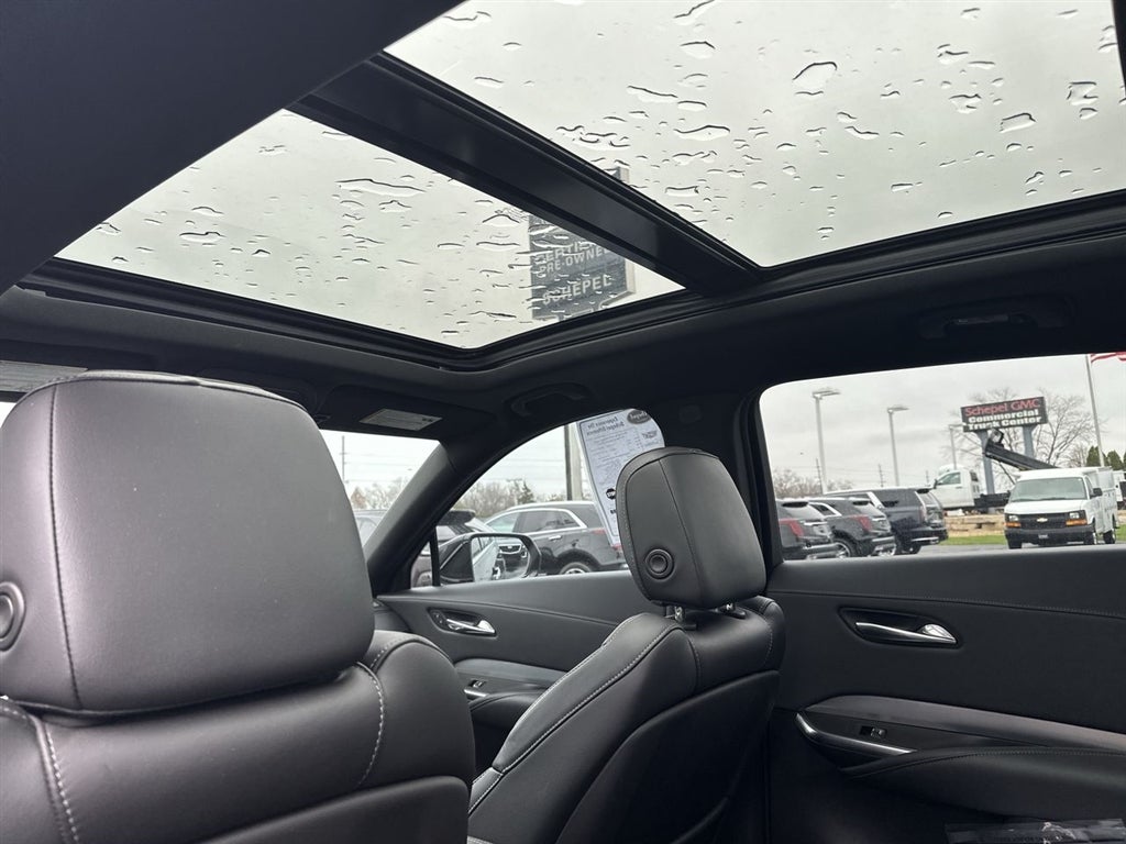 2021 Cadillac XT4 Premium Luxury