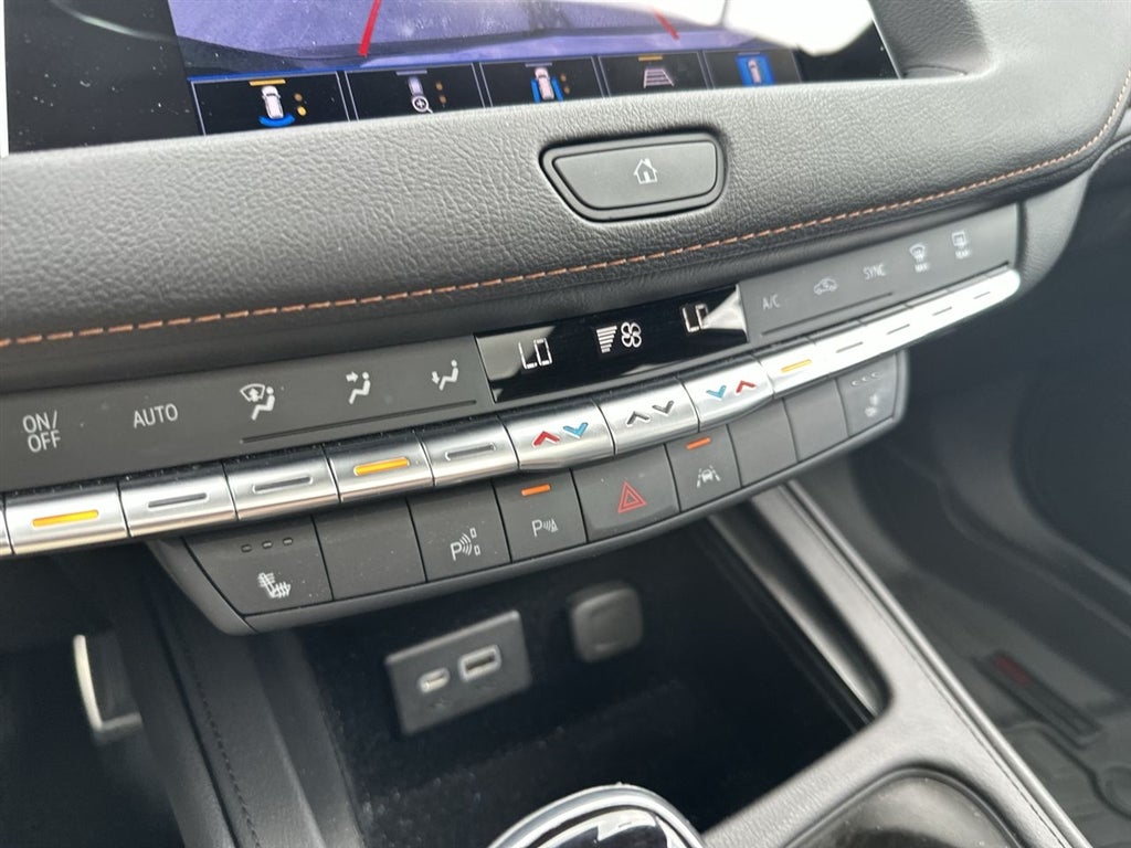 2022 Cadillac XT4 Sport