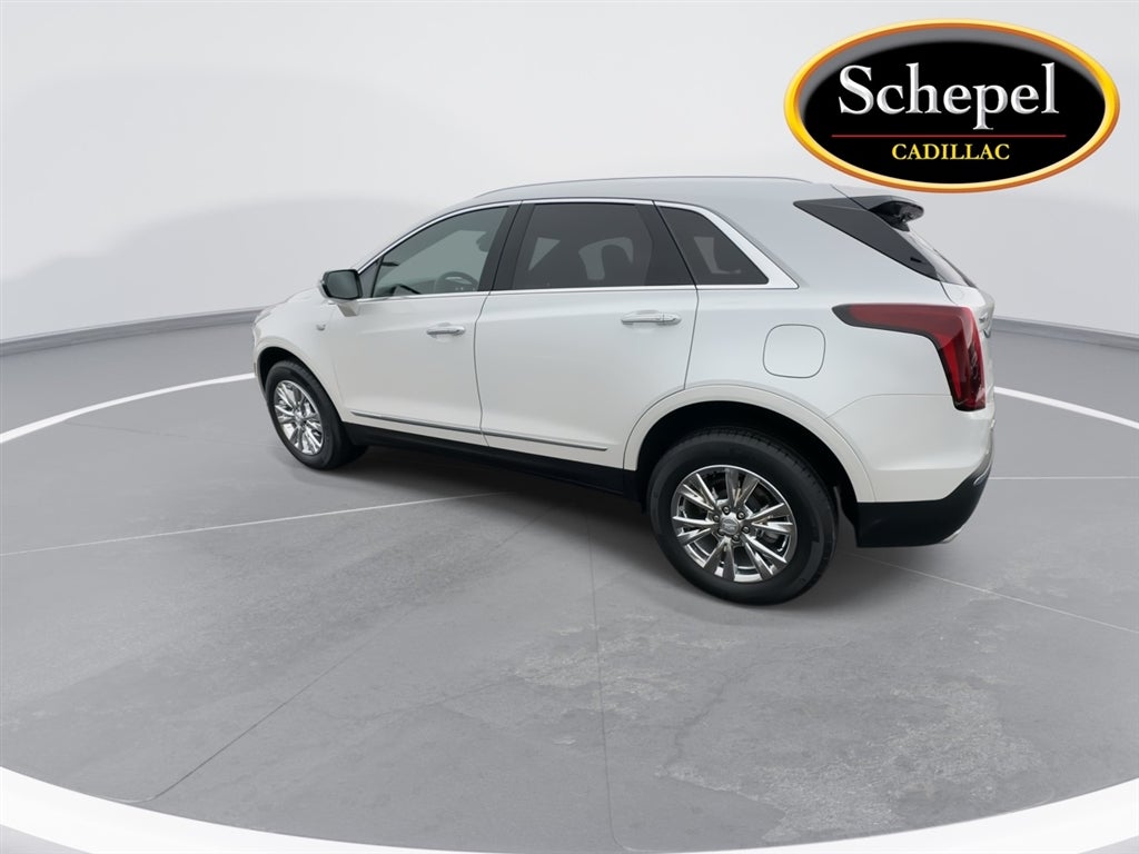 2023 Cadillac XT5 Luxury