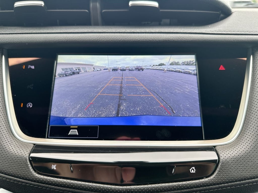 2024 Cadillac XT5 Luxury
