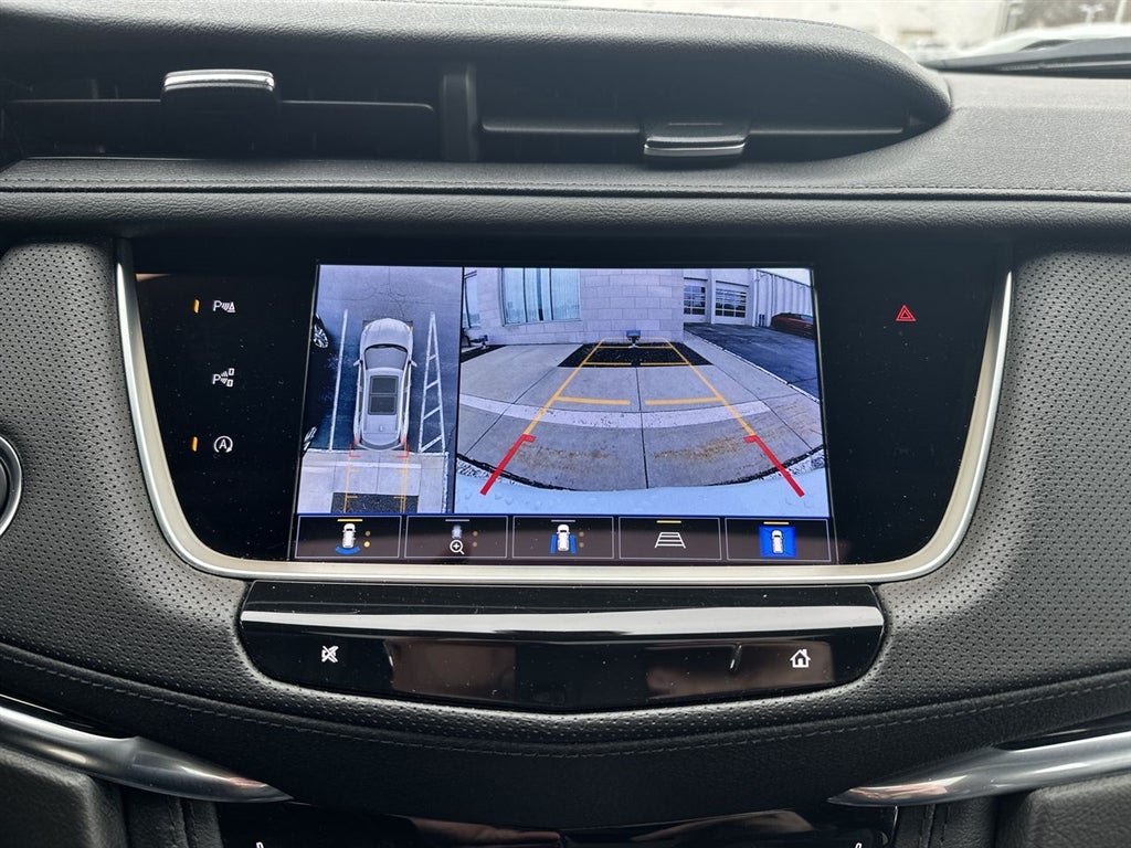 2023 Cadillac XT5 Premium Luxury