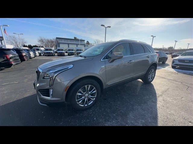 2023 Cadillac XT5 Premium Luxury