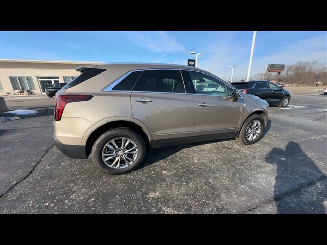 2023 Cadillac XT5 Premium Luxury