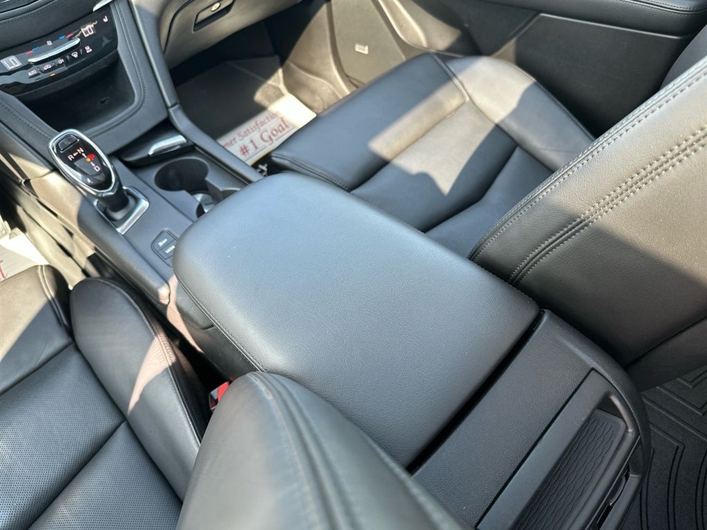 2017 Cadillac XT5 Luxury AWD