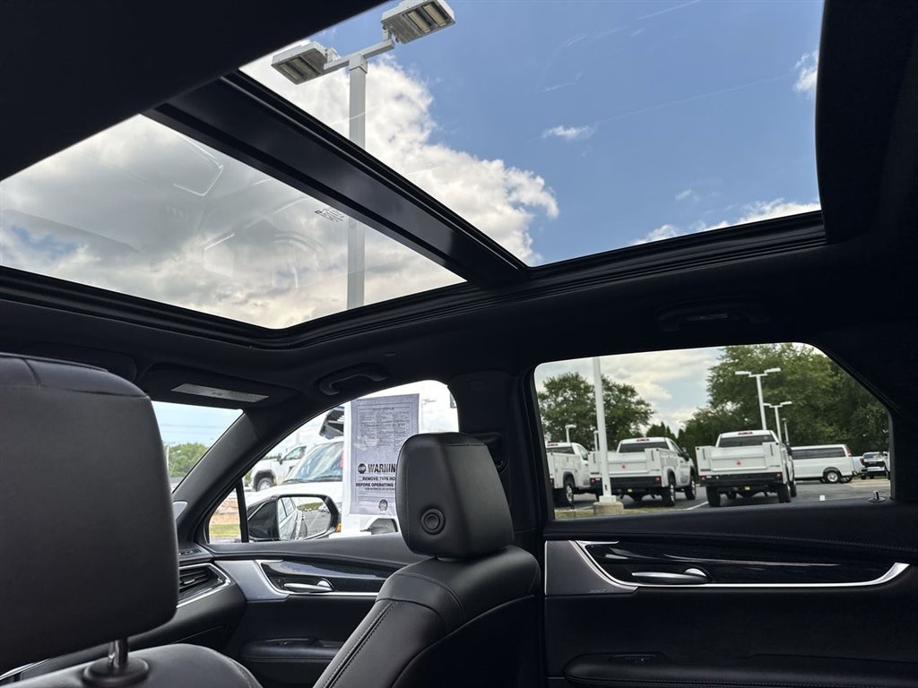 2023 Cadillac XT5 Premium Luxury