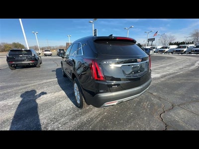 2022 Cadillac XT5 Premium Luxury