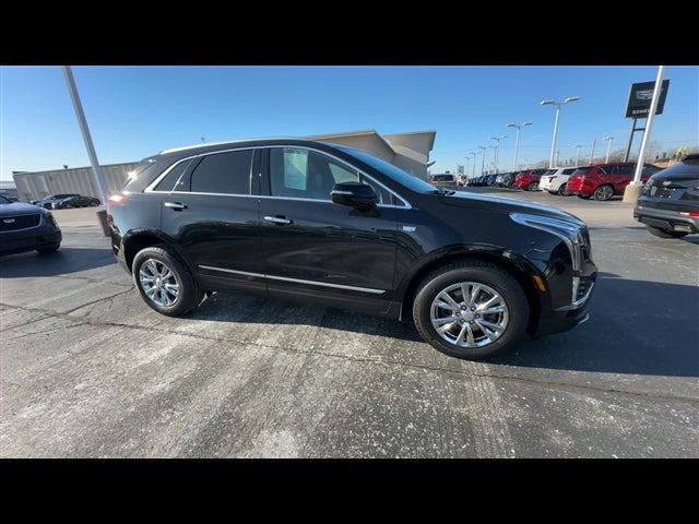 2022 Cadillac XT5 Premium Luxury