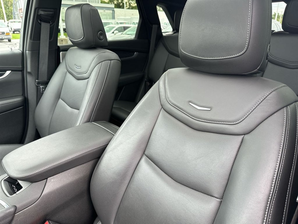 2023 Cadillac XT5 AWD Premium Luxury