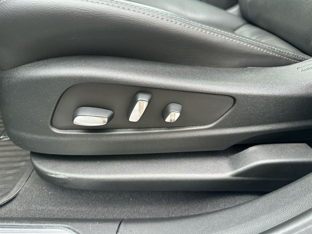 2023 Cadillac XT5 AWD Premium Luxury