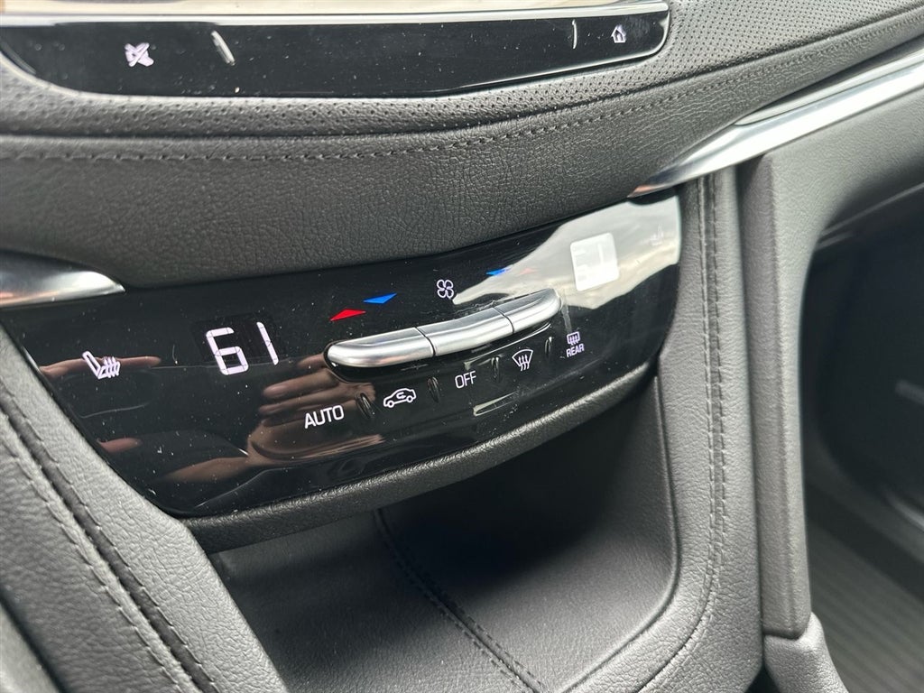 2023 Cadillac XT5 AWD Premium Luxury