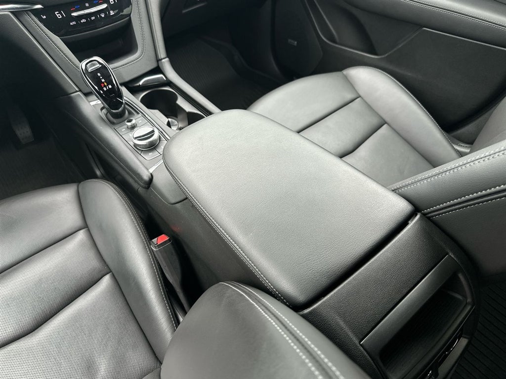 2023 Cadillac XT5 AWD Premium Luxury