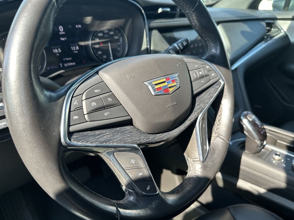 2022 Cadillac XT5 Premium Luxury