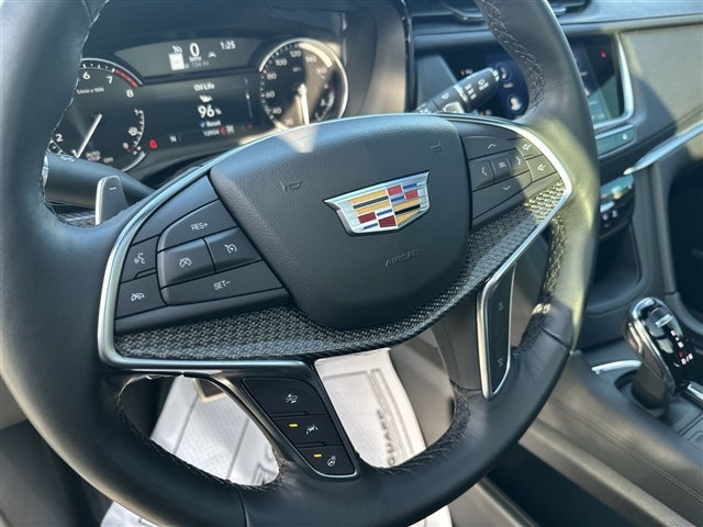 2024 Cadillac XT5 Sport