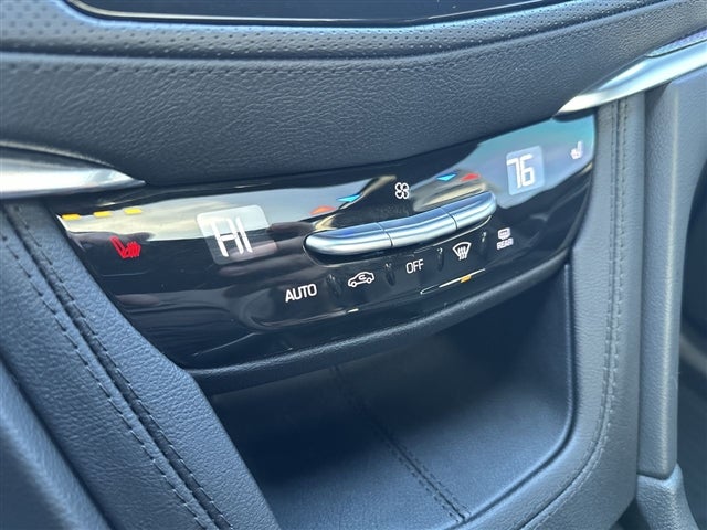 2024 Cadillac XT5 Sport