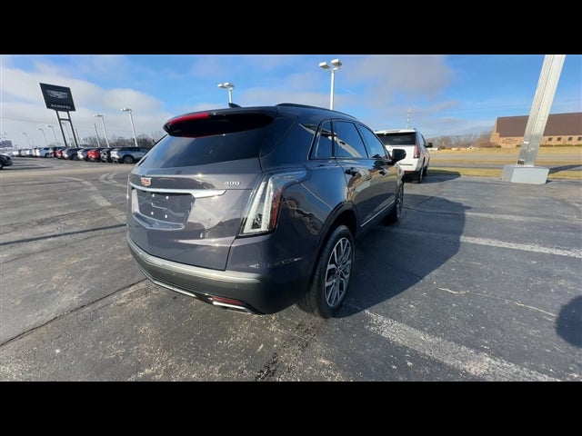 2024 Cadillac XT5 Sport