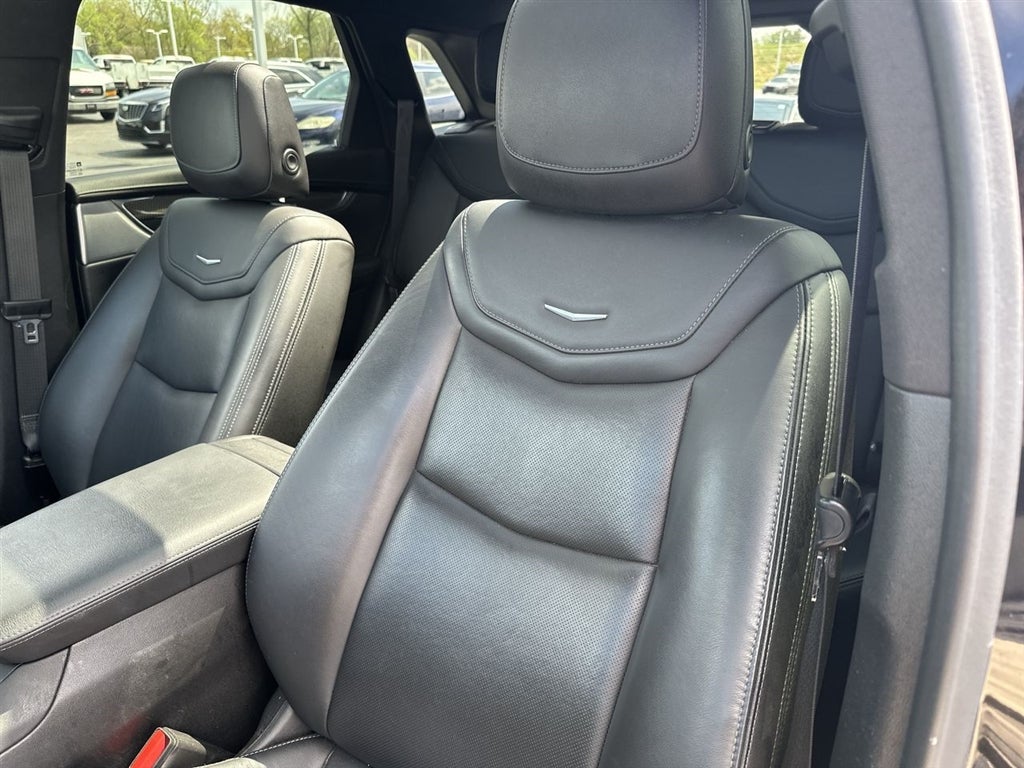 2023 Cadillac XT5 Sport