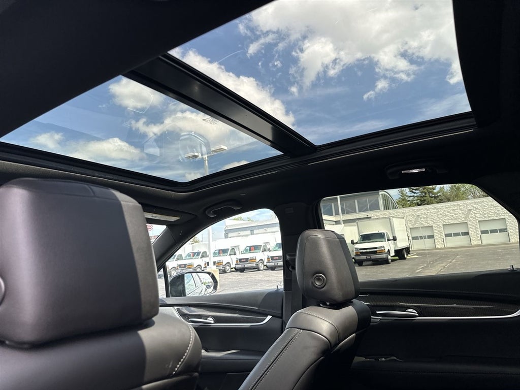 2023 Cadillac XT5 Sport