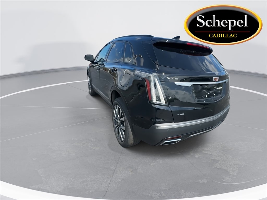 2023 Cadillac XT5 Sport