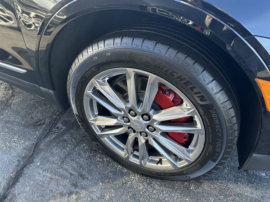 2022 Cadillac XT5 Sport