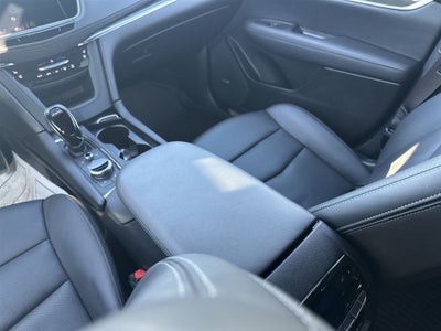 2022 Cadillac XT5 Sport