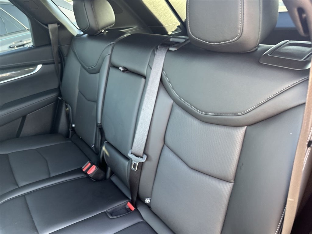 2022 Cadillac XT5 Sport