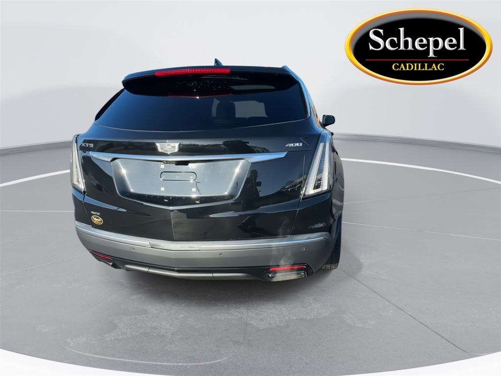 2022 Cadillac XT5 Sport