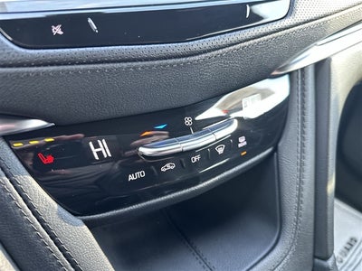 2024 Cadillac XT6 Luxury