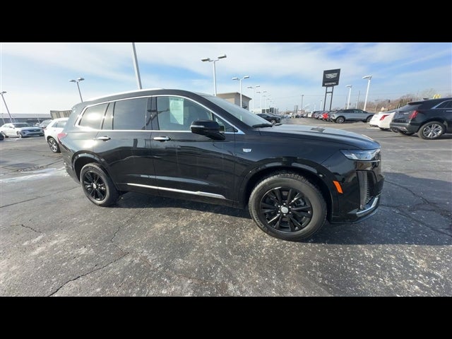 2024 Cadillac XT6 Luxury