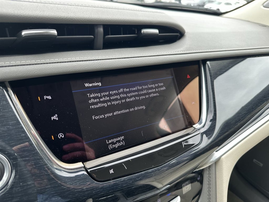2024 Cadillac XT6 Premium Luxury