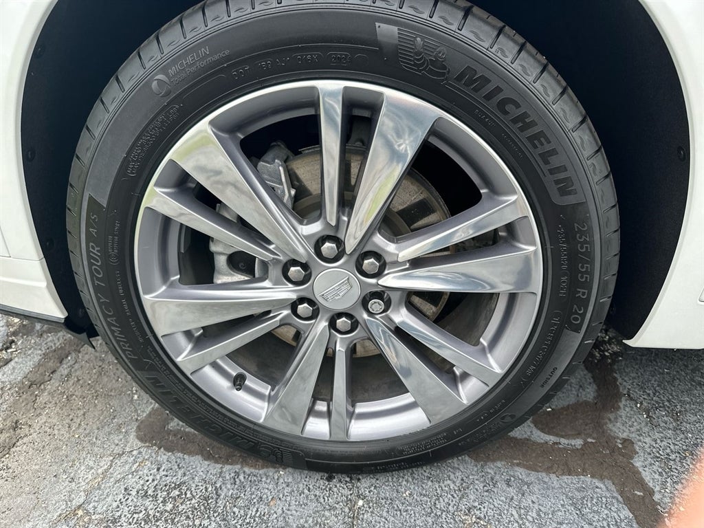 2024 Cadillac XT6 Premium Luxury