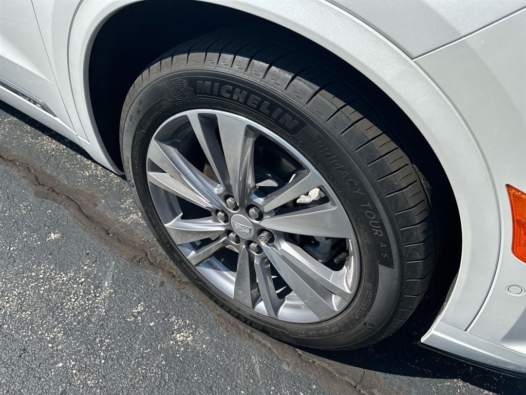 2025 Cadillac XT6 Premium Luxury