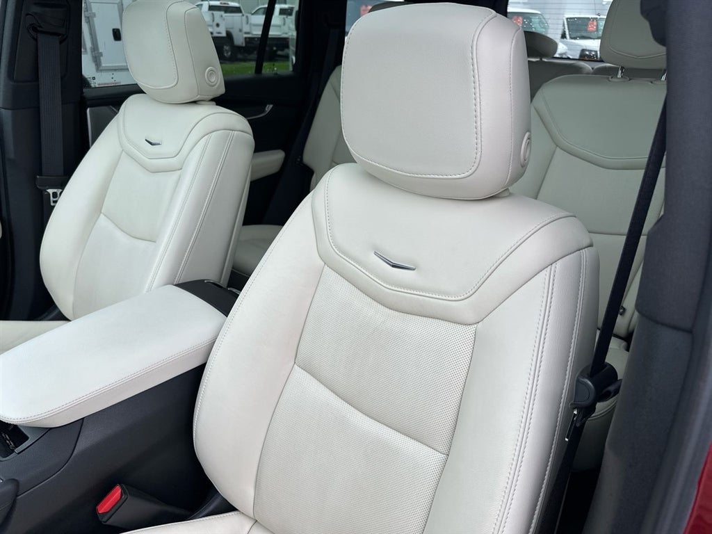 2023 Cadillac XT6 AWD Sport
