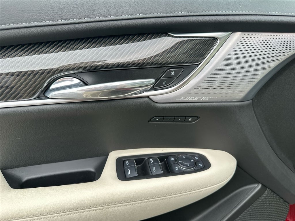 2023 Cadillac XT6 AWD Sport