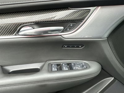 2023 Cadillac XT6 Sport