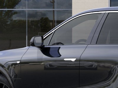 2025 Cadillac LYRIQ Luxury 1