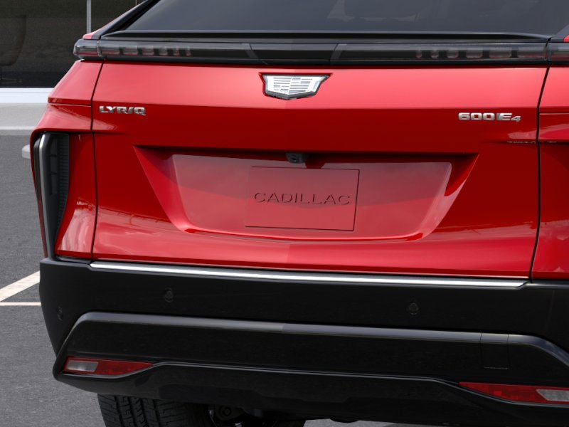 2025 Cadillac LYRIQ Luxury 1